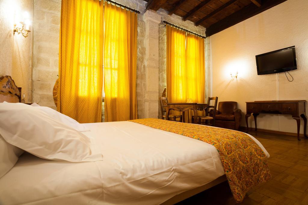 Auberge Du Pont Romain Соммьер Номер фото